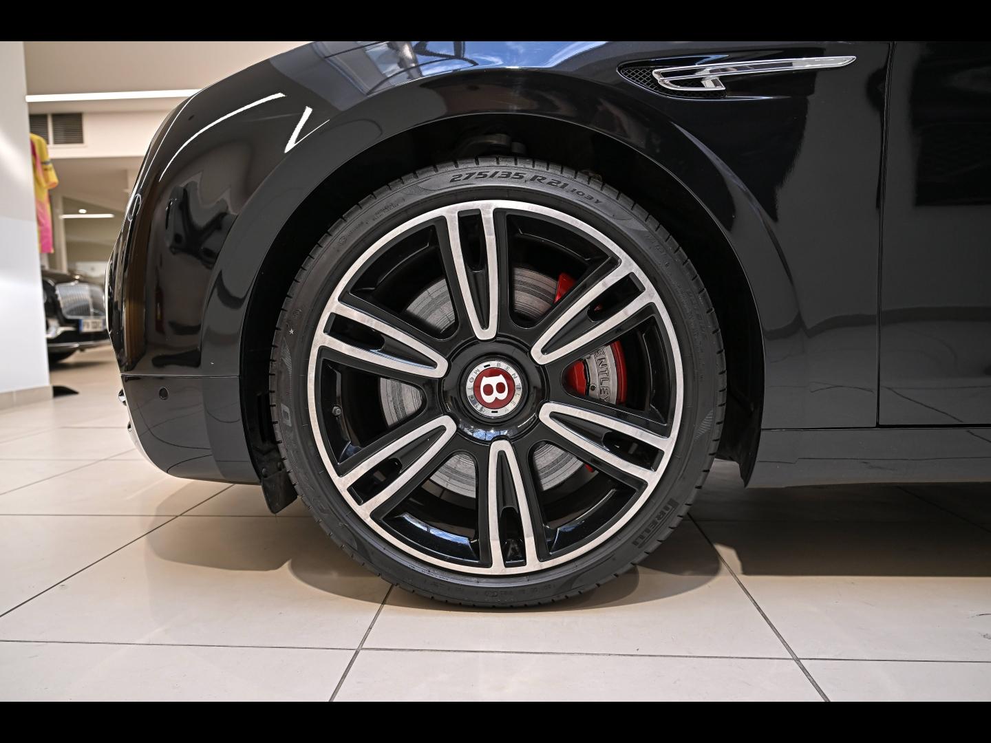 Voitures occasions BENTLEY Flying Spur Base Paris