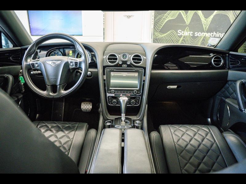 Voitures occasions BENTLEY Flying Spur Base Paris