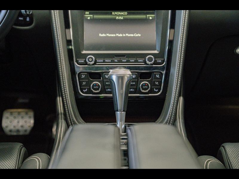 Voitures occasions BENTLEY Flying Spur Base Paris