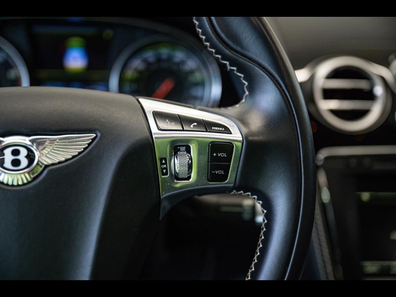 Voitures occasions BENTLEY Flying Spur Base Paris