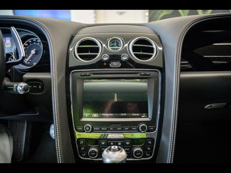 Voitures occasions BENTLEY Flying Spur Base Paris