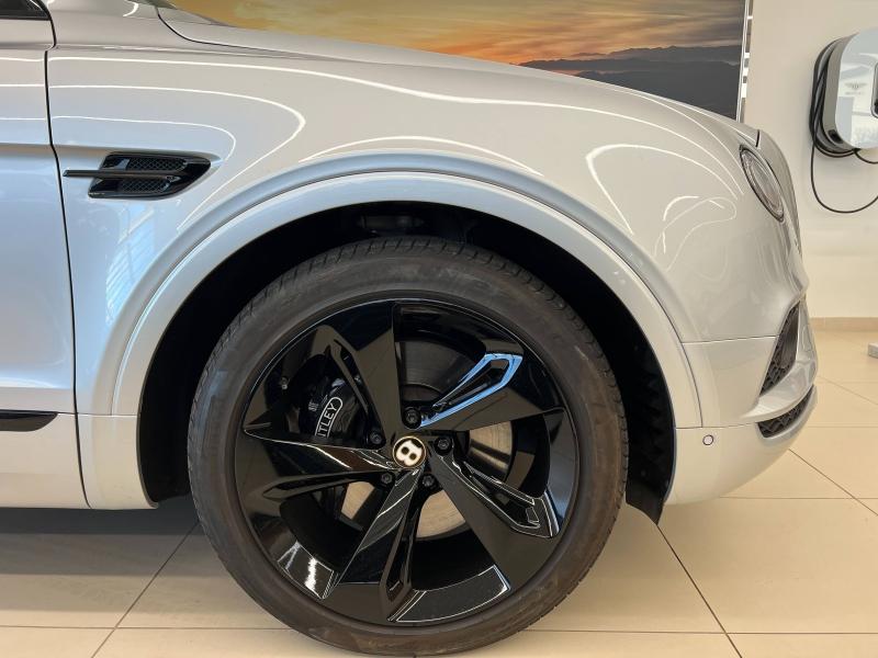 Voitures occasions BENTLEY Bentayga Base Paris