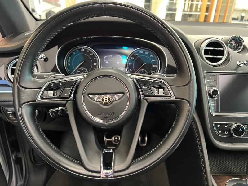 Voitures occasions BENTLEY Bentayga Base Paris