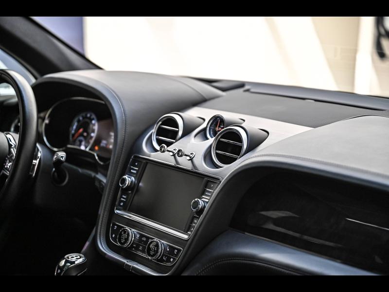 Voitures occasions BENTLEY Bentayga Base Paris