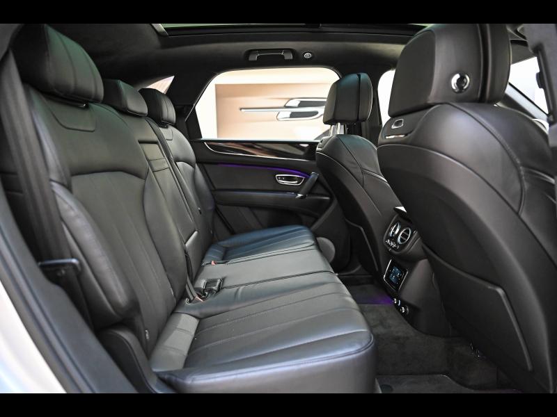 Voitures occasions BENTLEY Bentayga Base Paris