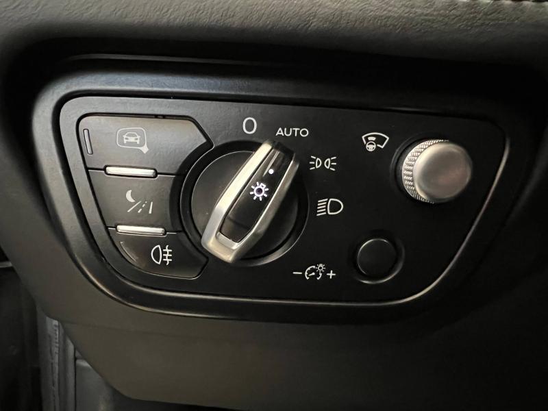 Voitures occasions BENTLEY Bentayga Base Paris