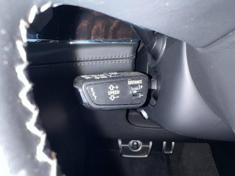 Voitures occasions BENTLEY Bentayga Base Paris