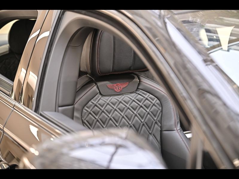 Voitures occasions BENTLEY Flying Spur Base Paris