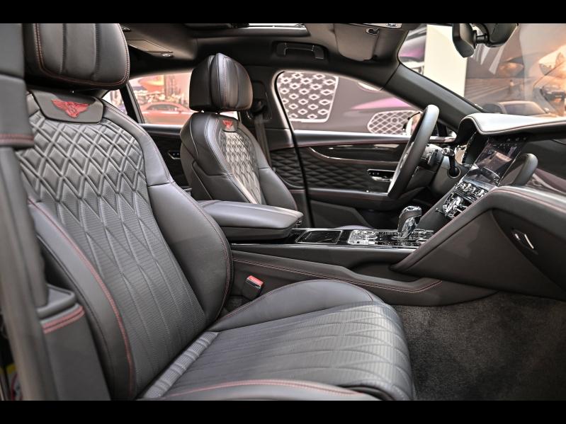 Voitures occasions BENTLEY Flying Spur Base Paris