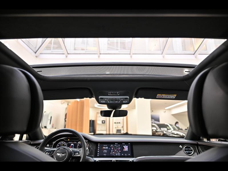 Voitures occasions BENTLEY Flying Spur Base Paris