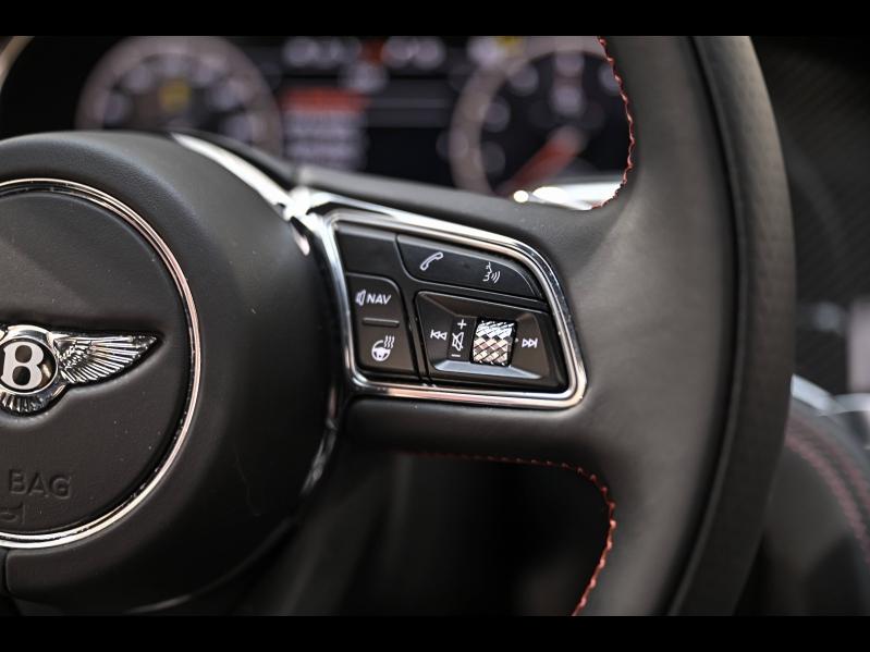 Voitures occasions BENTLEY Flying Spur Base Paris