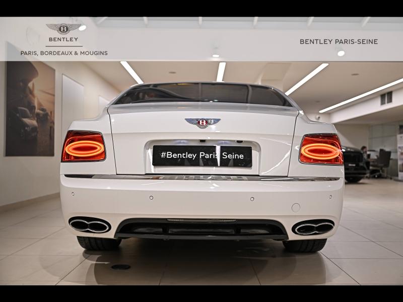 Voitures occasions BENTLEY Flying Spur Base Paris