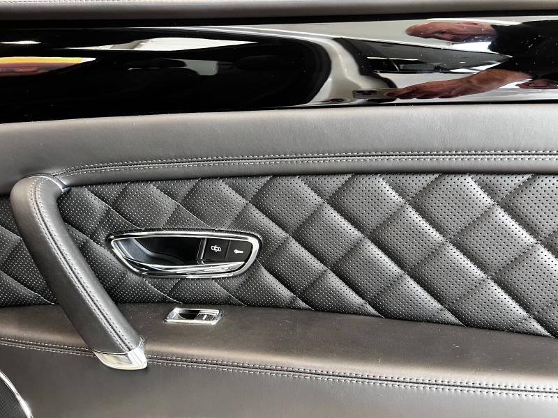 Voitures occasions BENTLEY Flying Spur Base Paris