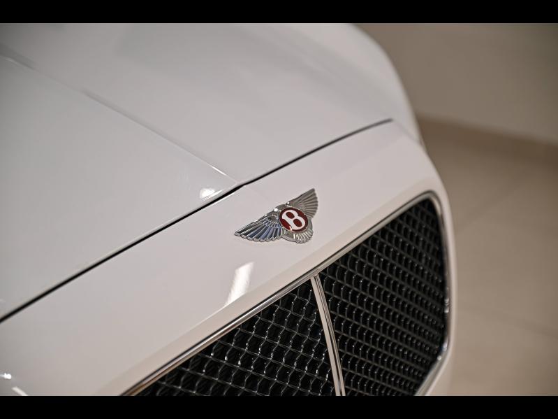 Voitures occasions BENTLEY Flying Spur Base Paris