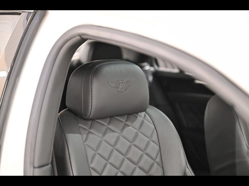 Voitures occasions BENTLEY Flying Spur Base Paris