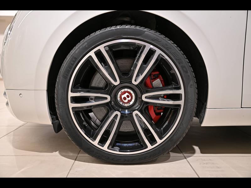 Voitures occasions BENTLEY Flying Spur Base Paris