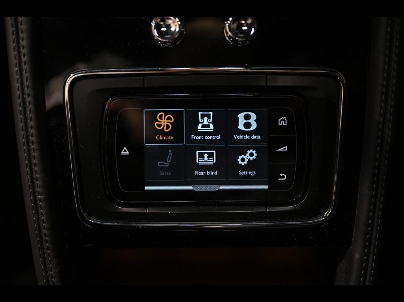 Voitures occasions BENTLEY Flying Spur Base Paris