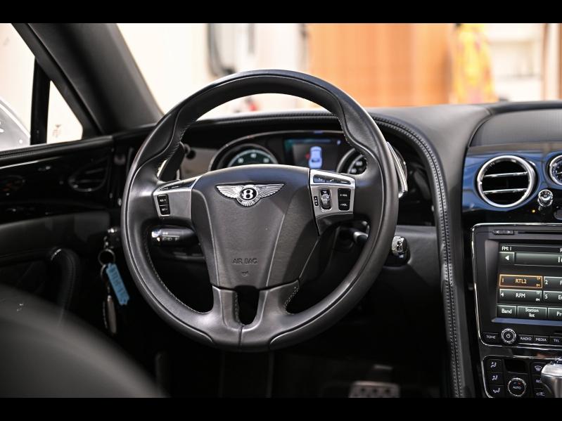 Voitures occasions BENTLEY Flying Spur Base Paris