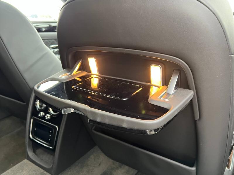 Voitures occasions BENTLEY Flying Spur Base Paris