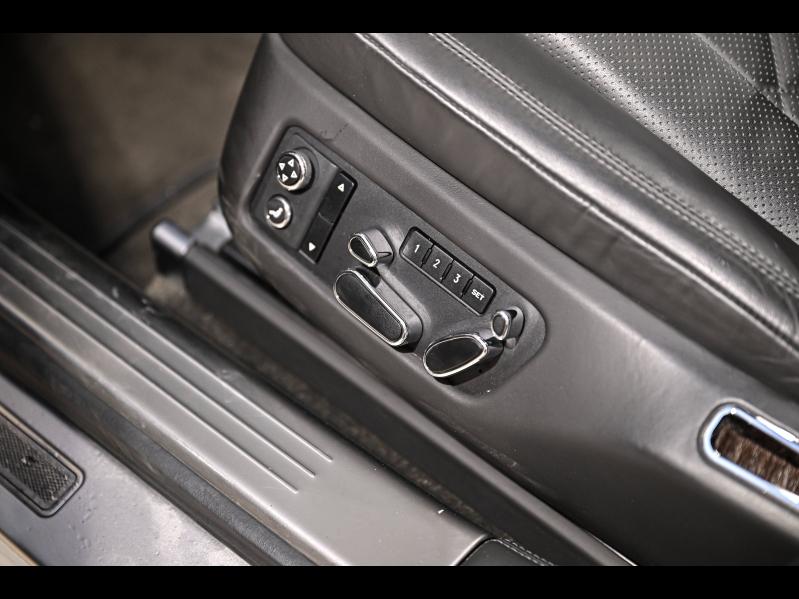 Voitures occasions BENTLEY Flying Spur Base Paris