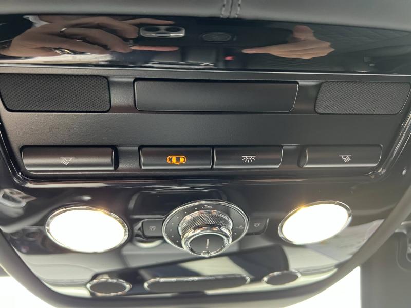 Voitures occasions BENTLEY Flying Spur Base Paris