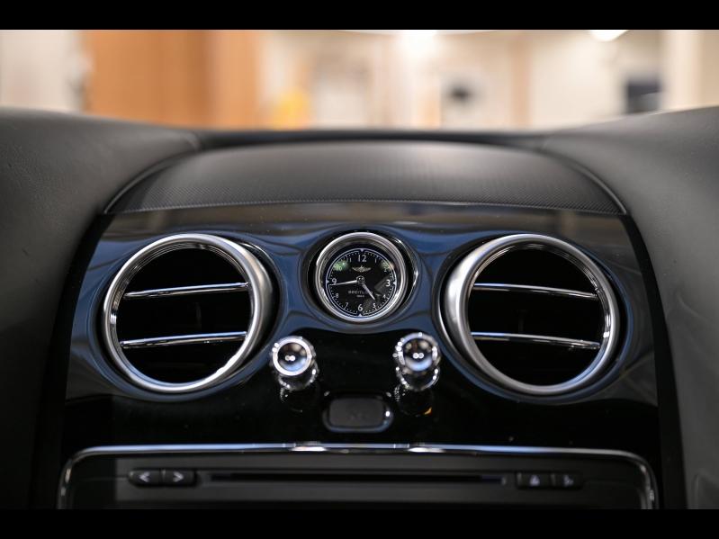 Voitures occasions BENTLEY Flying Spur Base Paris