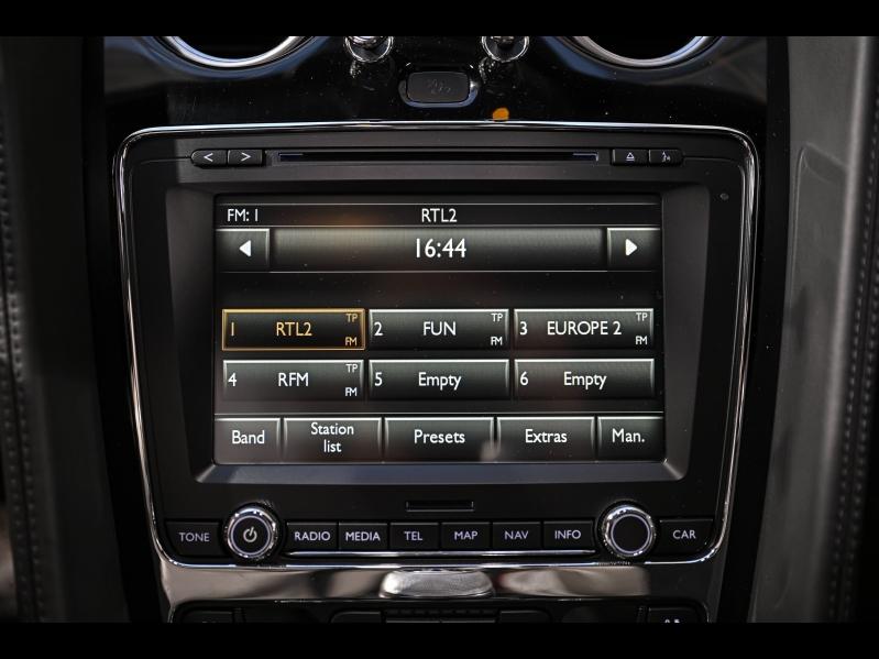 Voitures occasions BENTLEY Flying Spur Base Paris