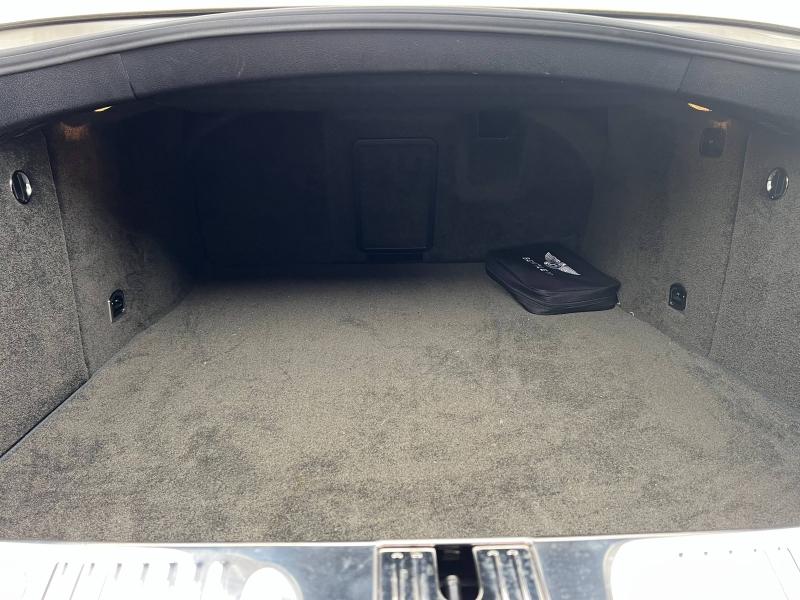 Voitures occasions BENTLEY Flying Spur Base Paris