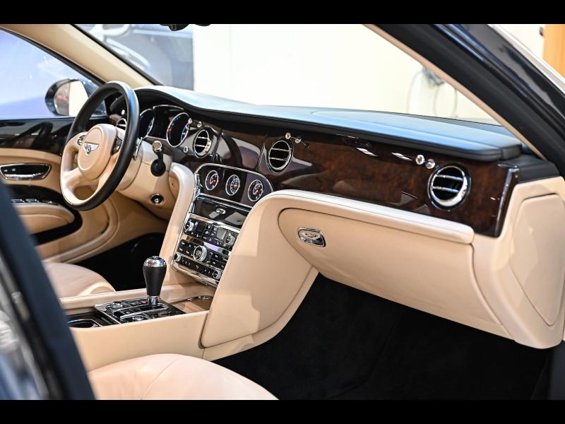 Voitures occasions BENTLEY Mulsanne Base Paris