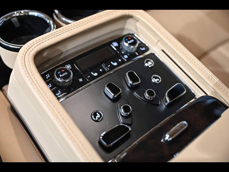 Voitures occasions BENTLEY Mulsanne Base Paris
