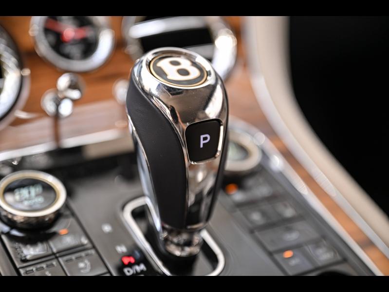 Voitures occasions BENTLEY Continental GT Base Paris