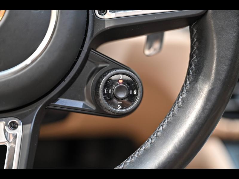 Voitures occasions PORSCHE MACAN Turbo Paris