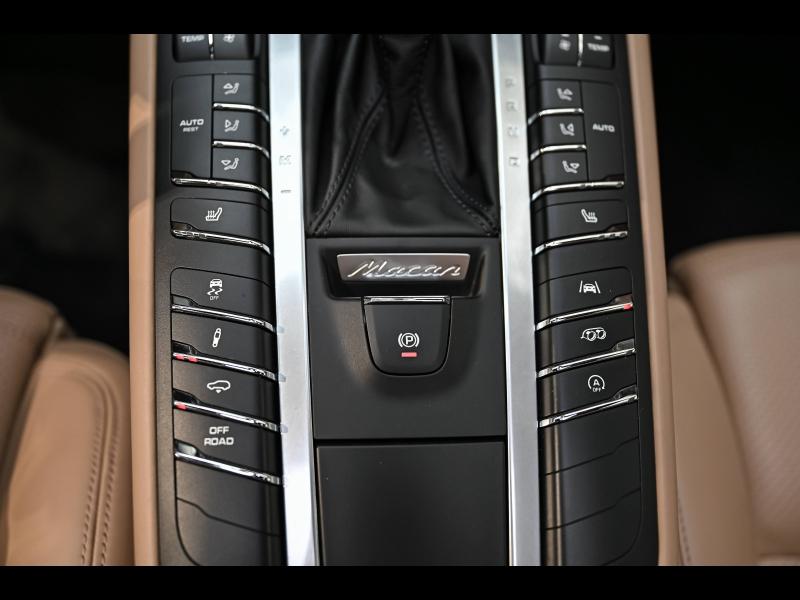 Voitures occasions PORSCHE MACAN Turbo Paris