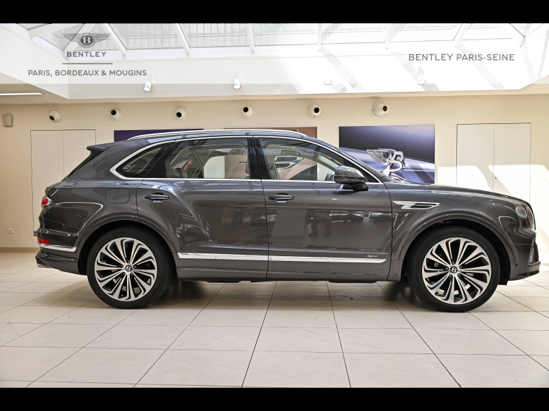Voitures occasions BENTLEY Bentayga Base Paris