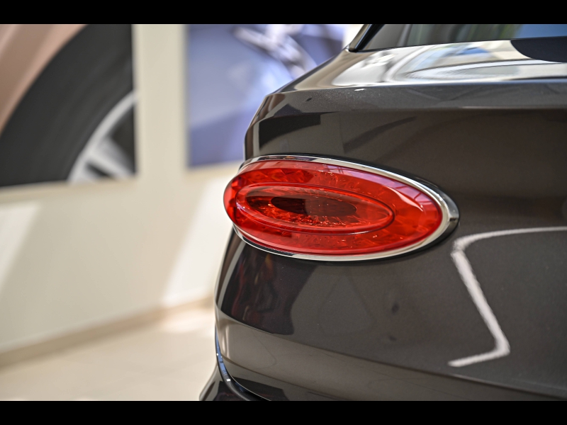 Voitures occasions BENTLEY Bentayga Base Paris