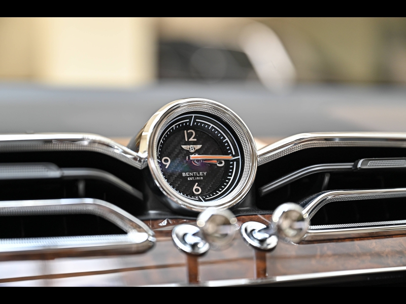 Voitures occasions BENTLEY Bentayga Base Paris