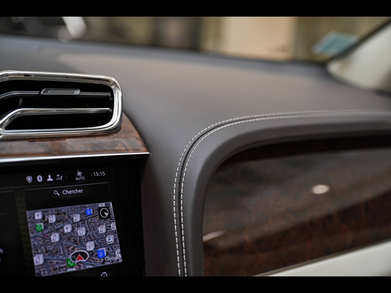 Voitures occasions BENTLEY Bentayga Base Paris