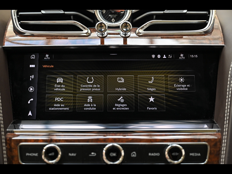 Voitures occasions BENTLEY Bentayga Base Paris