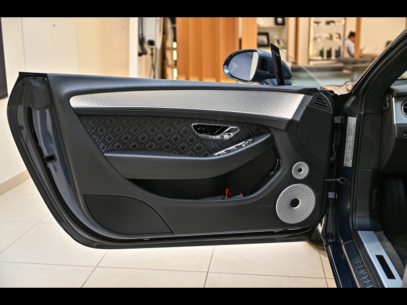 Voitures occasions BENTLEY Continental GT Base Paris