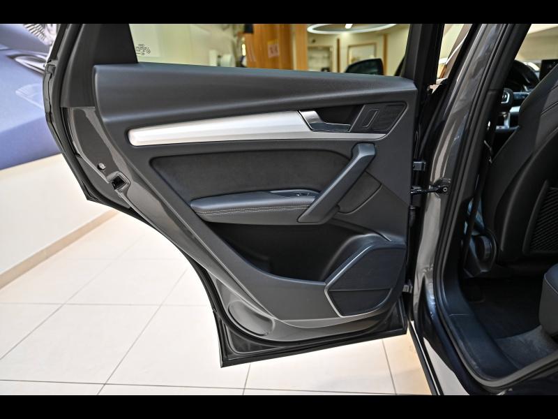 Voitures occasions Audi Q5 S line Paris