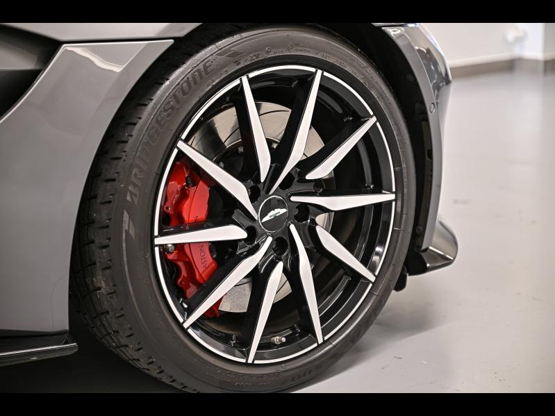 Voitures occasions ASTON MARTIN V8 Vantage Coupé Paris