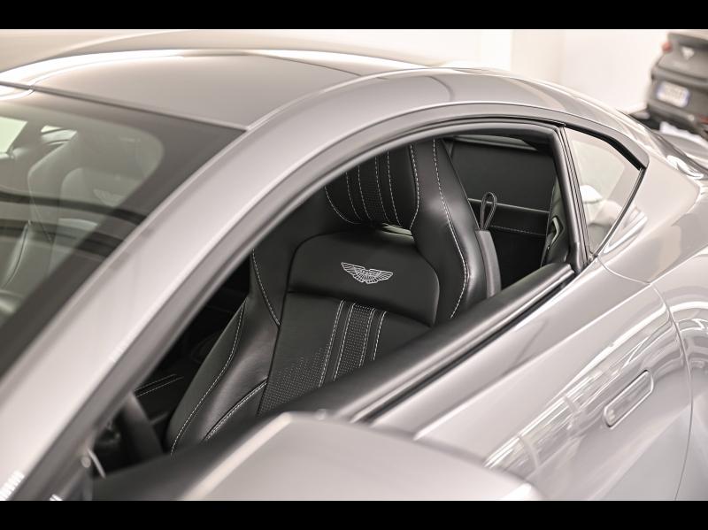Voitures occasions ASTON MARTIN V8 Vantage Coupé Paris
