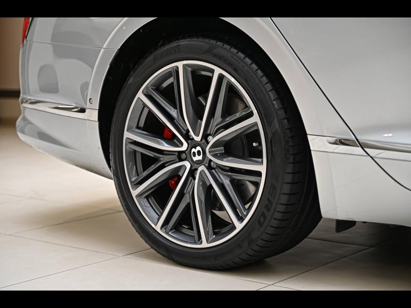 Voitures occasions BENTLEY Flying Spur Base Paris