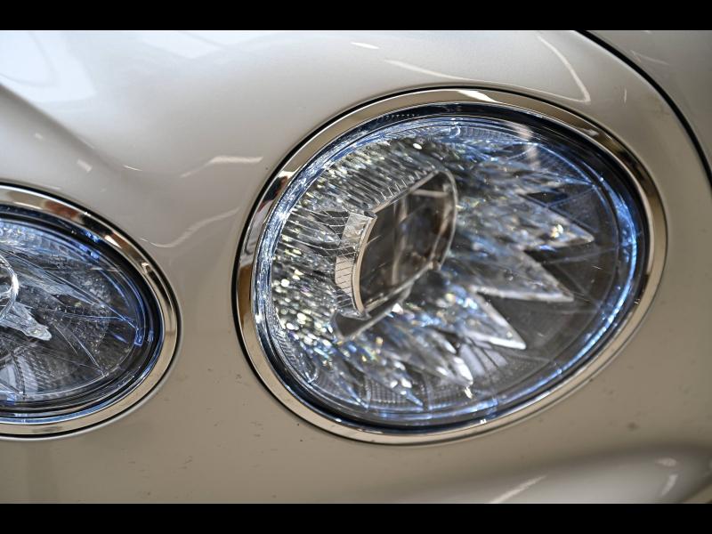 Voitures occasions BENTLEY Flying Spur Base Paris