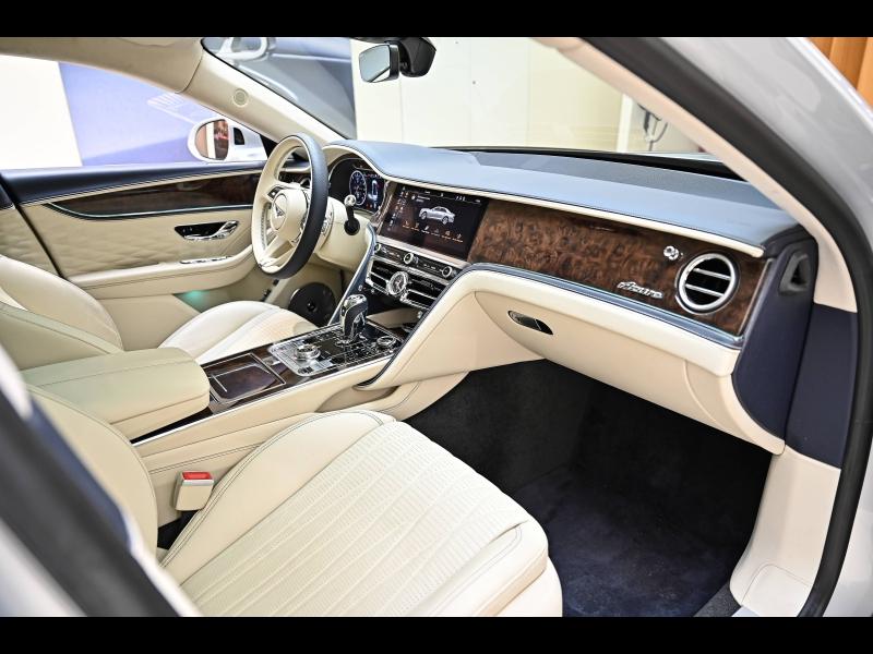 Voitures occasions BENTLEY Flying Spur Base Paris