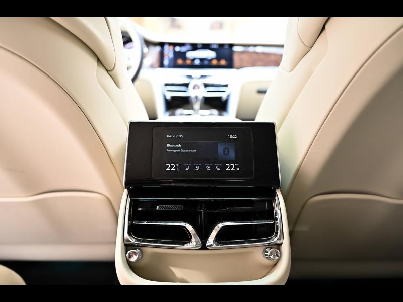 Voitures occasions BENTLEY Flying Spur Base Paris