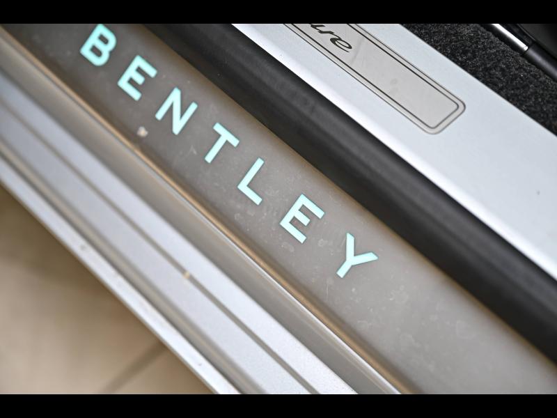 Voitures occasions BENTLEY Flying Spur Base Paris