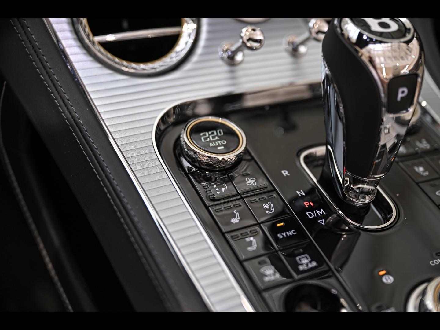 Voitures occasions BENTLEY Continental GTC Base Paris