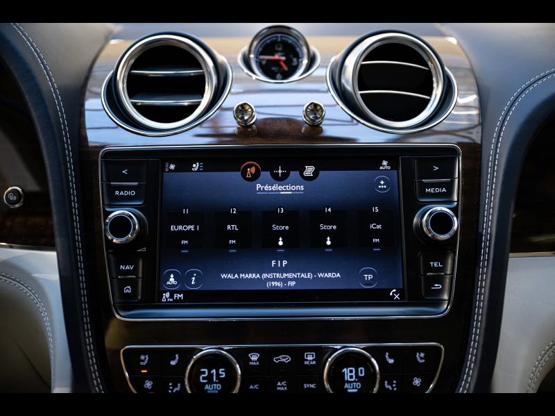 Voitures occasions BENTLEY Bentayga Base Paris