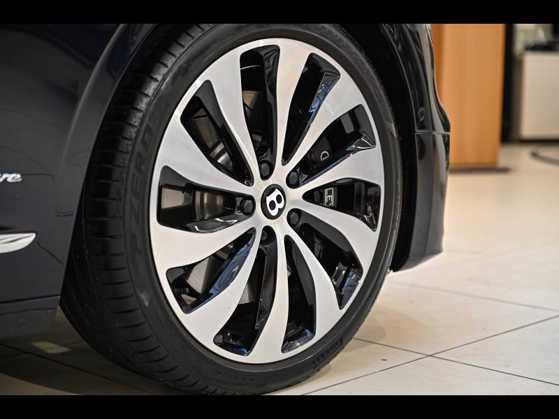 Voitures occasions BENTLEY Flying Spur Base Paris